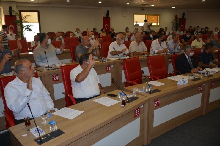 Büyükşehir meclisinde ‘tahsis polemiği’ damga vurdu