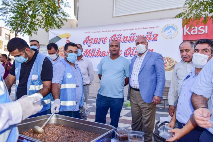 Şanlıurfa’da geleneksel aşure ikramları başladı