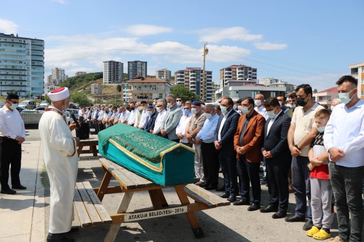 Kavak Belediye Başkanı Sarıcaoğlu’nun kardeş acısı