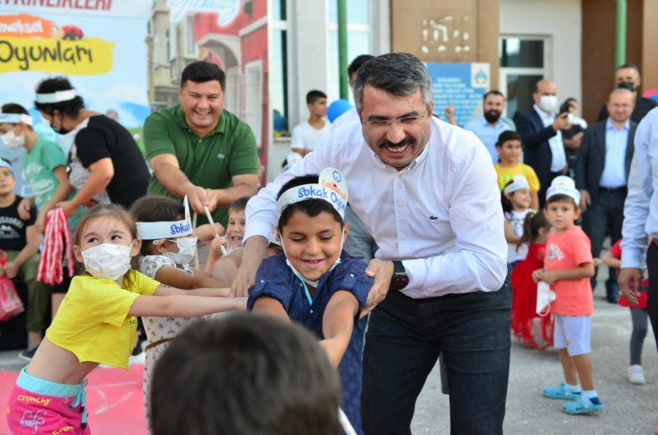 Başkan Yılmaz’dan çocuklara sürpriz