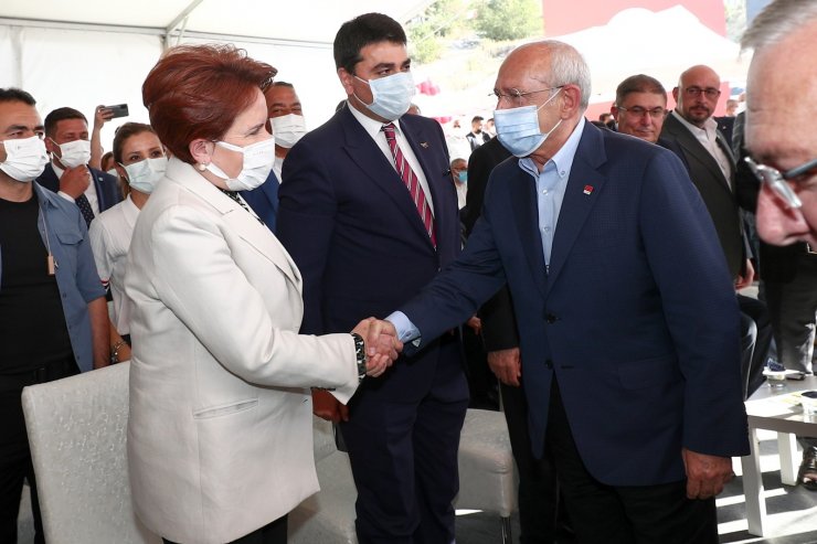 Kemal Kılıçdaroğlu ve Meral Akşener, Mamak’ta 106 projenin açılışı ve temel atma töreni için bir araya geldi