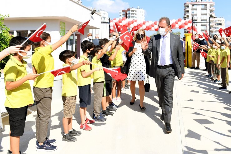 Seçer: "Eğitim olmazsa toplum çürür"