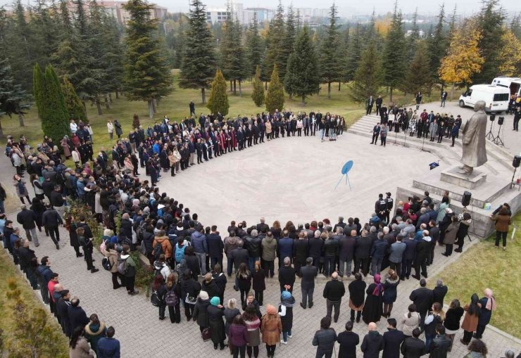 ERÜ’de 10 Kasım Atatürk’ü Anma Töreni Gerçekleştirildi